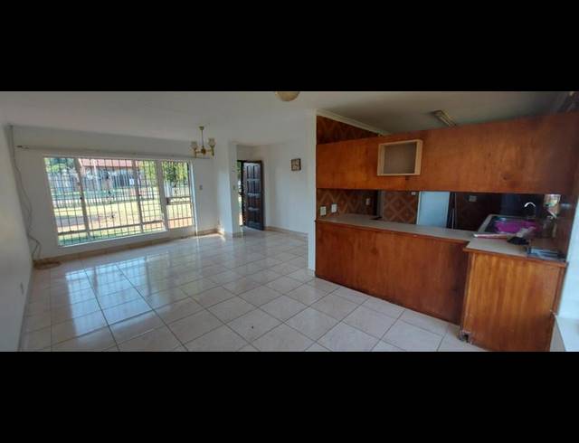 3 BEDROOM PROPERTY TO RENT IN ERASMIA